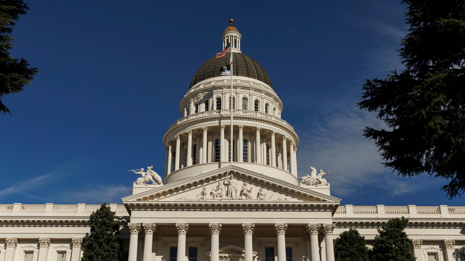 California lawmakers approve legislation to ban deepfakes, protect workers and regulate AI​California lawmakers approve legislation to ban deepfakes, protect workers and regulate AI 